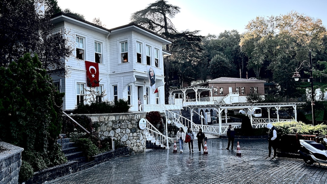 “Enver Paşa: Osmanlı İmparatorluğu’nun Hareketli Döneminin Anahtarı”